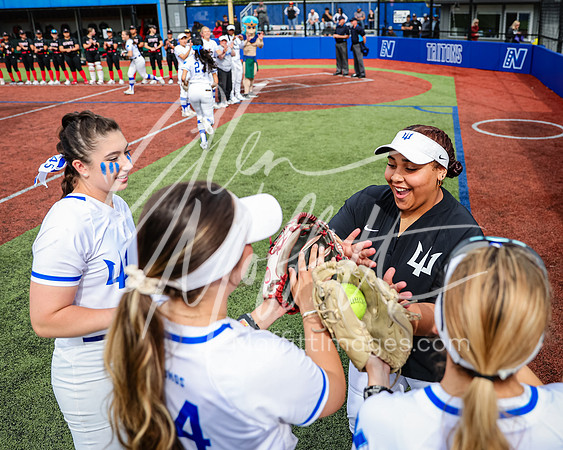 Edmonds_College_v_Olympic_2024_05_03_Softball_1329