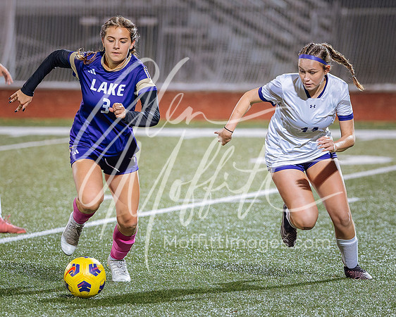 2024-10-22 Kamiak at LS Grls Var Soccer_0467-CR3