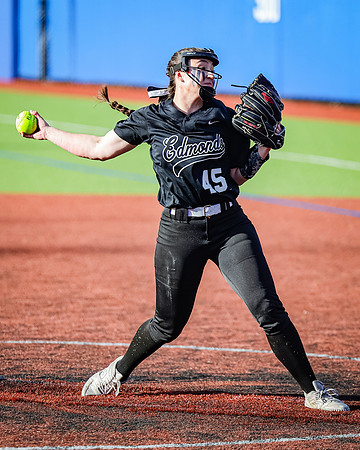 Edmonds_College_v_Skagit_2024_05_01_Softball_0977