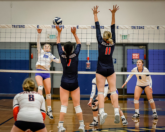 09.23.22 Bellevue at Edmonds CC Var VB gdm-5777