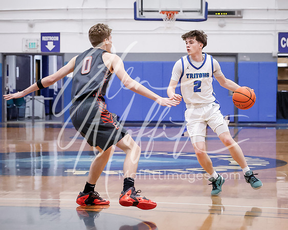 2024-01-08 Everett vs Edmonds College Mens Basketball_3883-Edit