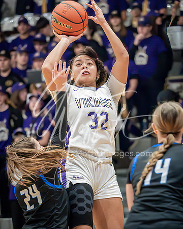 2024-12-04 Shorewood at LS Grls BB_1316-Edit