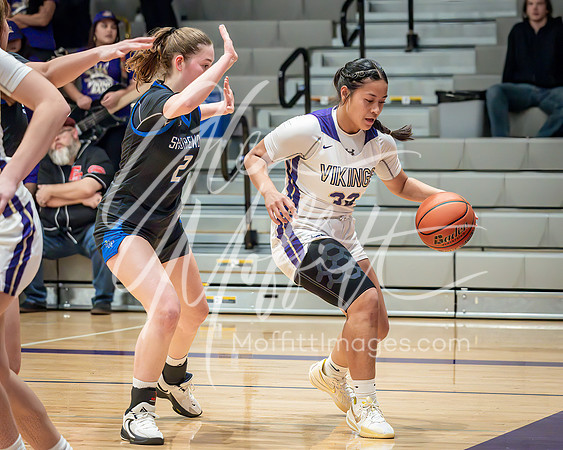 2024-12-04 Shorewood at LS Grls BB_0757-Edit