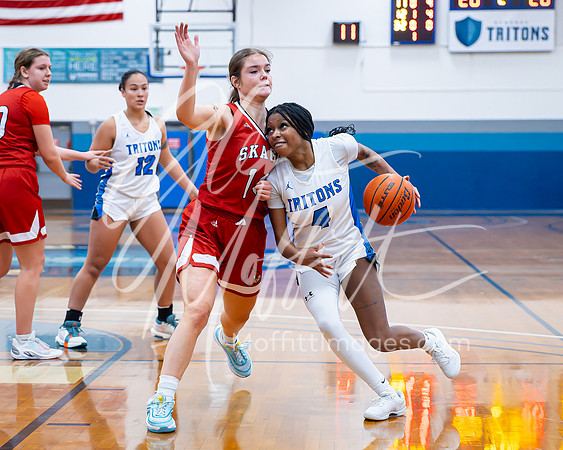 DxO_DeepPRIMEXD_ECC_20240120_Edmonds_College_v_Skagit_BB_0156-CR3