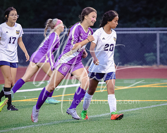 10.08.22 mariner at Lk Stevens jv grl soccer gdm-0018