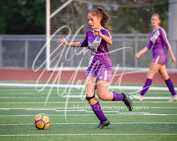 10.08.22 mariner at Lk Stevens jv grl soccer gdm-9090