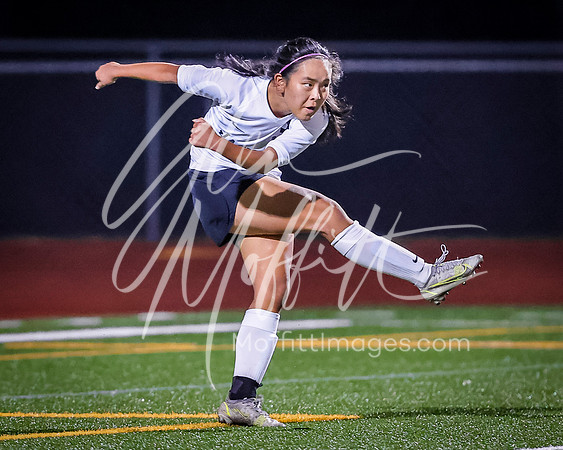 10-13-22 jackson at Lk Stevens var  grl socc gdm-2125