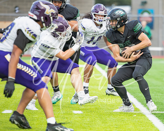 Lake Stevens at Jackson Var FB 2025-10-10_1318