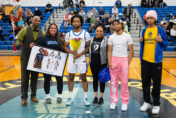 2025-02-22 Bellevue CC vs ECC BB_0454