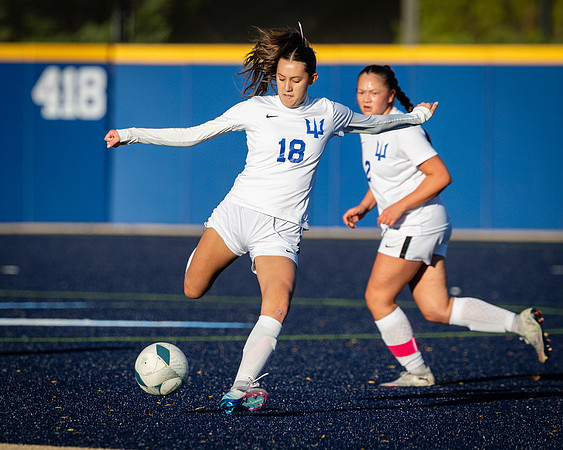 10-24-25 Everett CC at Edmonds CC Womens Soccer-17