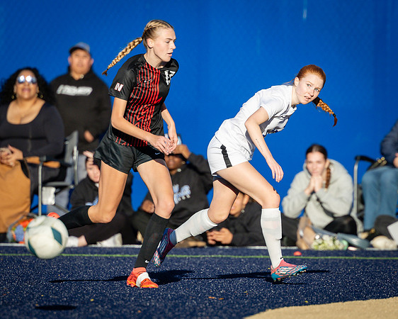 10-24-25 Everett CC at Edmonds CC Womens Soccer-21