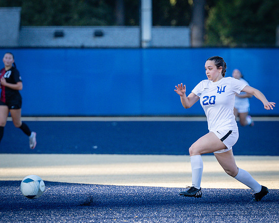 10-24-25 Everett CC at Edmonds CC Womens Soccer-43