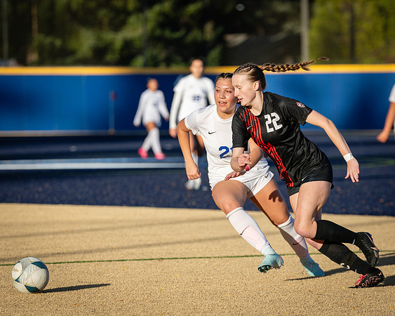 10-24-25 Everett CC at Edmonds CC Womens Soccer-57