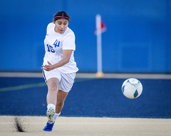 10-24-25 Everett CC at Edmonds CC Womens Soccer-78