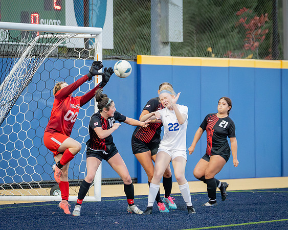 10-24-25 Everett CC at Edmonds CC Womens Soccer-134