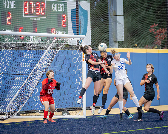 10-24-25 Everett CC at Edmonds CC Womens Soccer-144