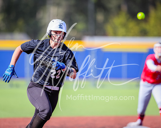 Edmonds_College_v_Skagit_2024_05_01_Softball_0643