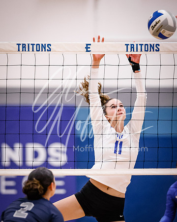 Bellevue at ECC Volleyball ECC 2025-11-05_1845