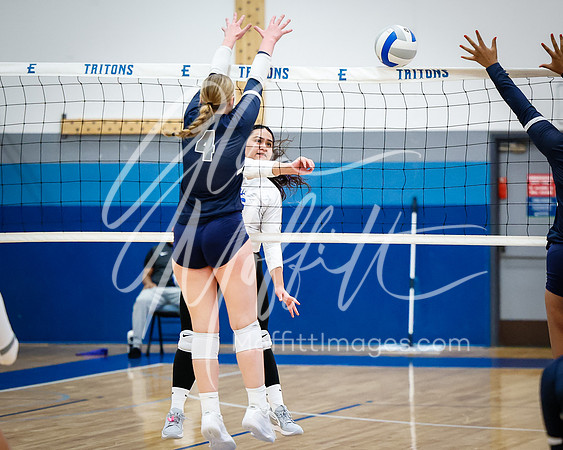 Bellevue at ECC Volleyball ECC 2025-11-05_3116