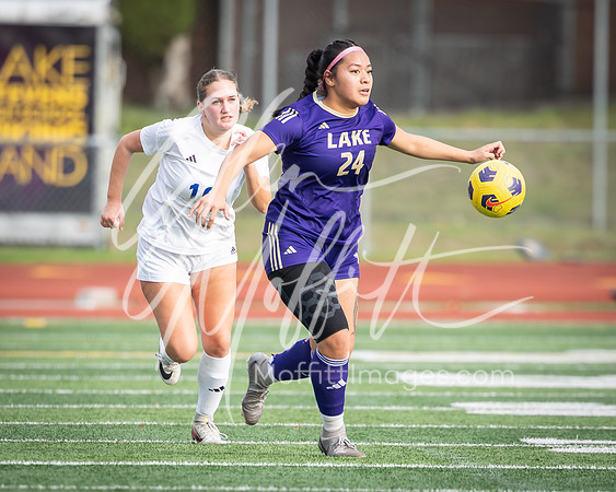 2025-11-08 Bothell at Lake Stevens Girls Socc Playoff_1348