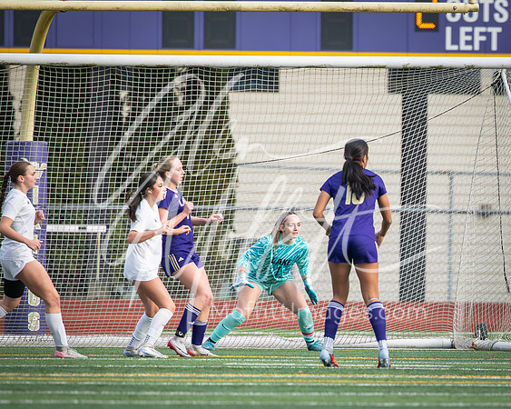 2025-11-08 Bothell at Lake Stevens Girls Socc Playoff_1329