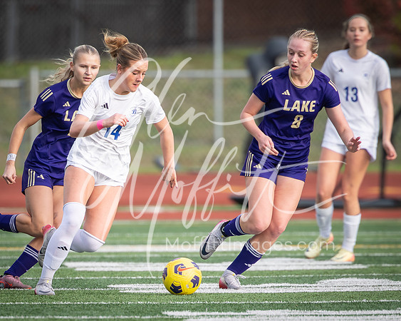 2025-11-08 Bothell at Lake Stevens Girls Socc Playoff_1504