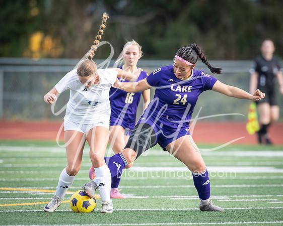 2025-11-08 Bothell at Lake Stevens Girls Socc Playoff_1609