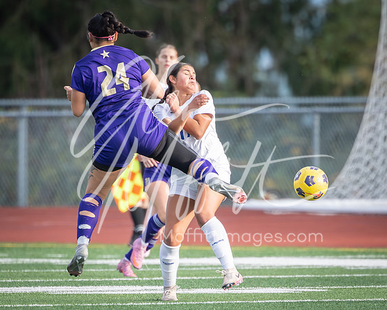 2025-11-08 Bothell at Lake Stevens Girls Socc Playoff_2193