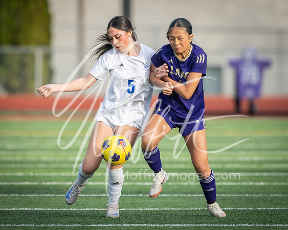 2025-11-08 Bothell at Lake Stevens Girls Socc Playoff_2491