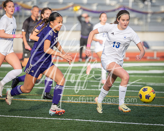 2025-11-08 Bothell at Lake Stevens Girls Socc Playoff_2855