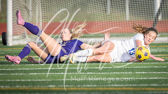 2025-11-08 Bothell at Lake Stevens Girls Socc Playoff_2958