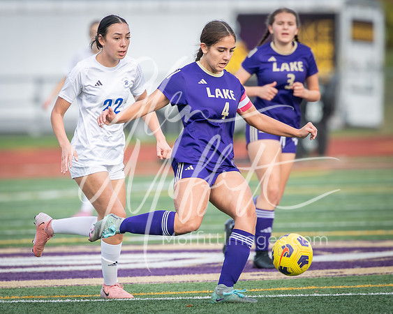 2025-11-08 Bothell at Lake Stevens Girls Socc Playoff_3347