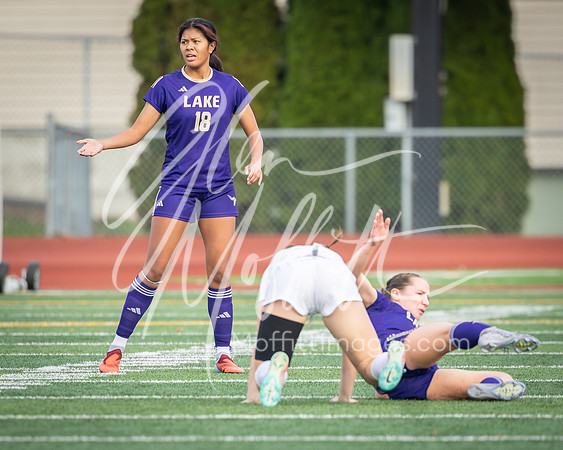 2025-11-08 Bothell at Lake Stevens Girls Socc Playoff_3658
