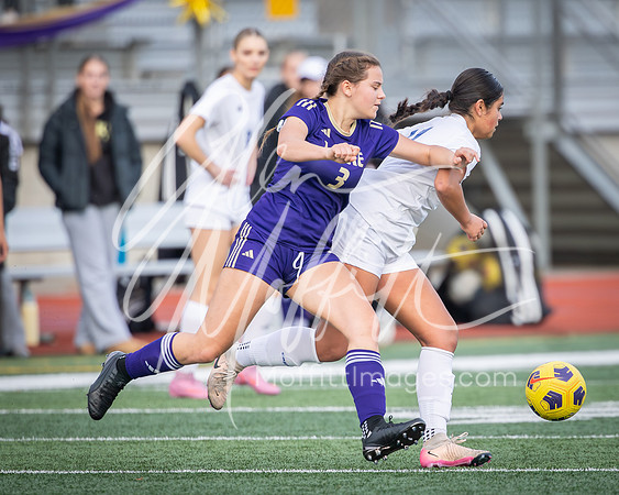 2025-11-08 Bothell at Lake Stevens Girls Socc Playoff_3967