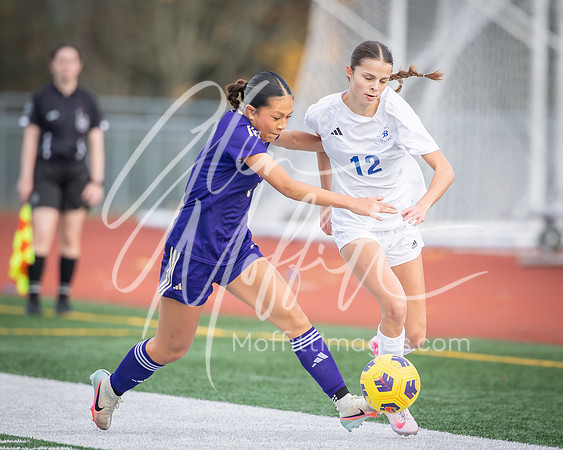 2025-11-08 Bothell at Lake Stevens Girls Socc Playoff_4241