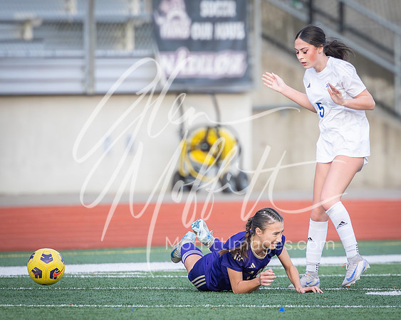 2025-11-08 Bothell at Lake Stevens Girls Socc Playoff_5446