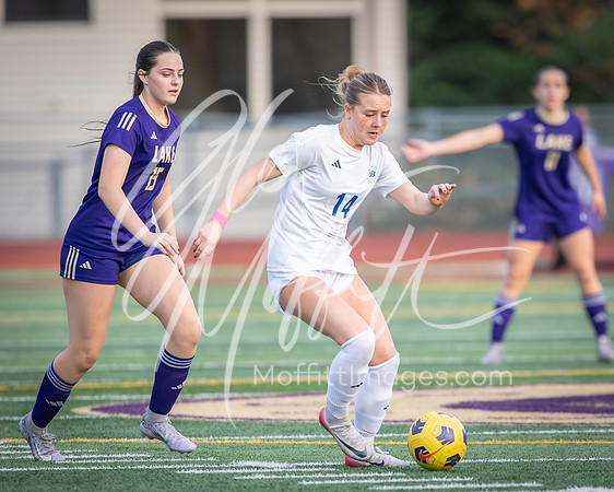 2025-11-08 Bothell at Lake Stevens Girls Socc Playoff_5639