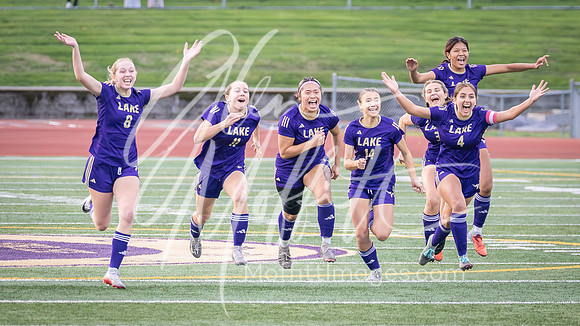 2025-11-08 Bothell at Lake Stevens Girls Socc Playoff_6365