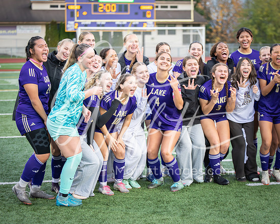 2025-11-08 Bothell at Lake Stevens Girls Socc Playoff_6860