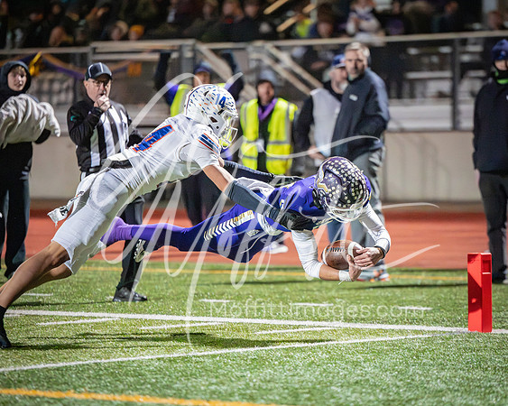 2025-11-29 Graham Kapowsin at Lake Stevens State semi-final Football Playoff_0883-Edit