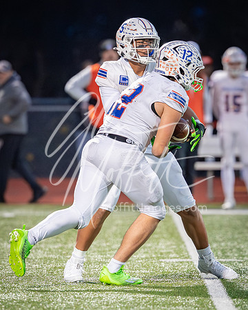 2025-11-29 Graham Kapowsin at Lake Stevens State semi-final Football Playoff_2472