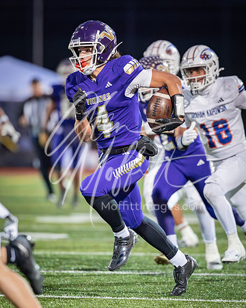 2025-11-29 Graham Kapowsin at Lake Stevens State semi-final Football Playoff_2722