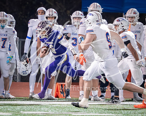 2025-11-29 Graham Kapowsin at Lake Stevens State semi-final Football Playoff_3391