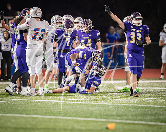 2025-11-29 Graham Kapowsin at Lake Stevens State semi-final Football Playoff_3880