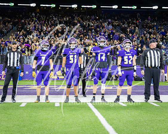 2025-12-06 Sumner v Lake Stevens State final Football Playoff_0024