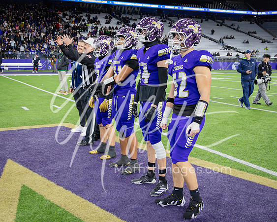 2025-12-06 Sumner v Lake Stevens State final Football Playoff_0035