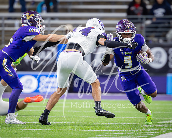 2025-12-06 Sumner v Lake Stevens State final Football Playoff_1894-Edit