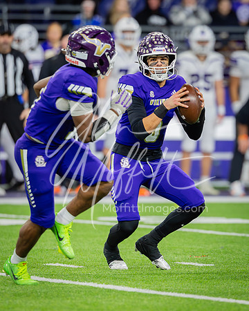 2025-12-06 Sumner v Lake Stevens State final Football Playoff_3700