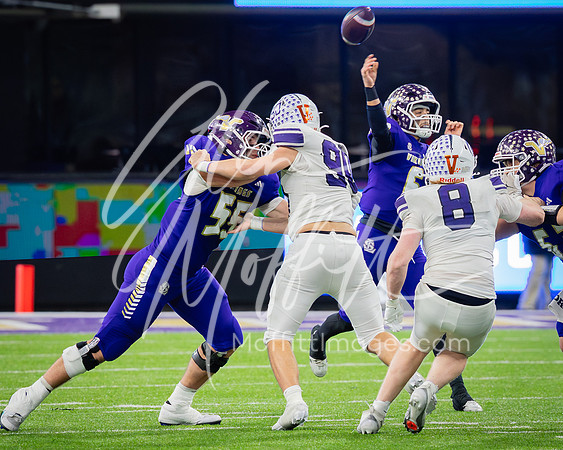 2025-12-06 Sumner v Lake Stevens State final Football Playoff_4553