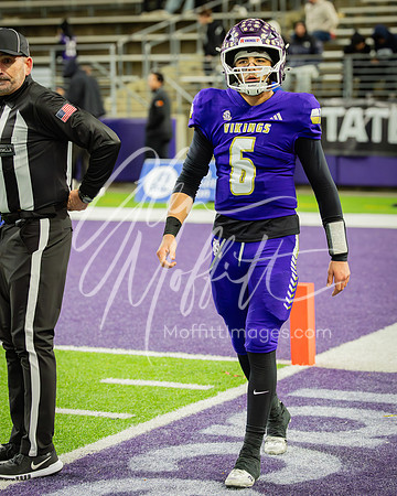 2025-12-06 Sumner v Lake Stevens State final Football Playoff_4912